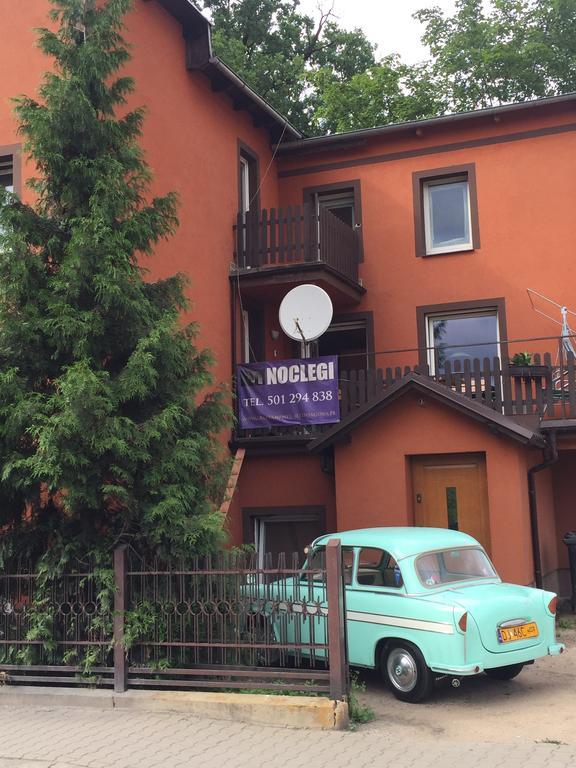 Apartament Tipton Lägenhet Jelenia Góra Exteriör bild