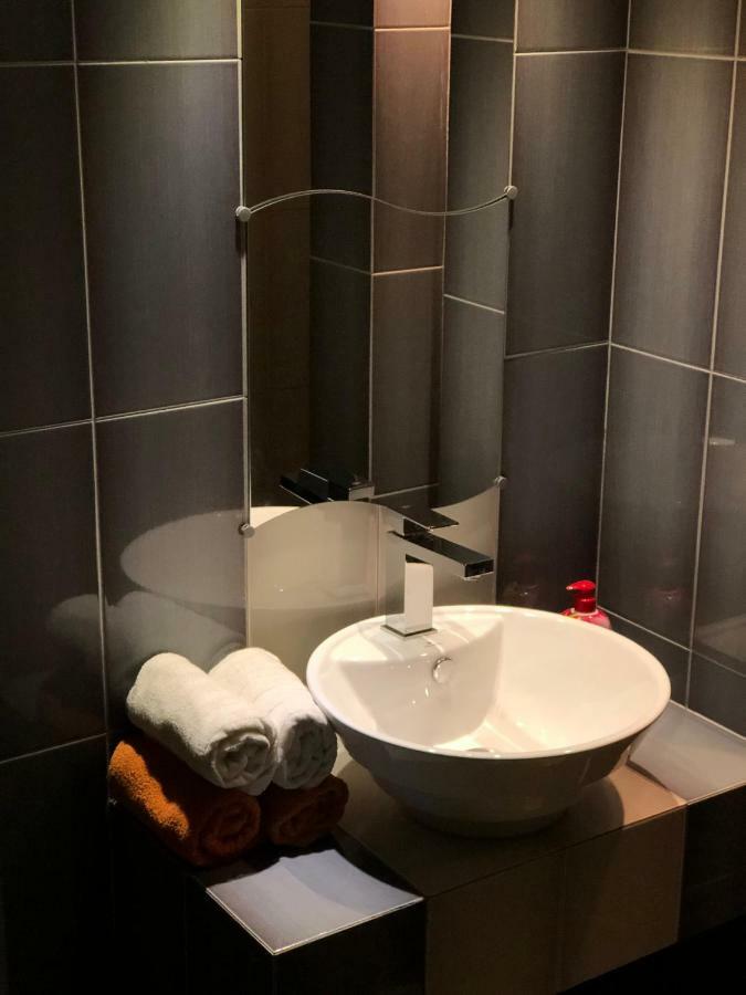 Apartament Tipton Lägenhet Jelenia Góra Exteriör bild